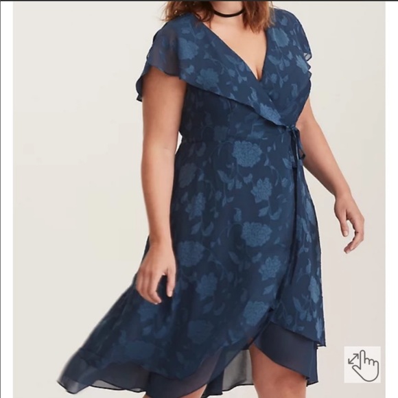Torrid Floral Print Textured Chiffon Wrap Dress - Picture 2 of 8